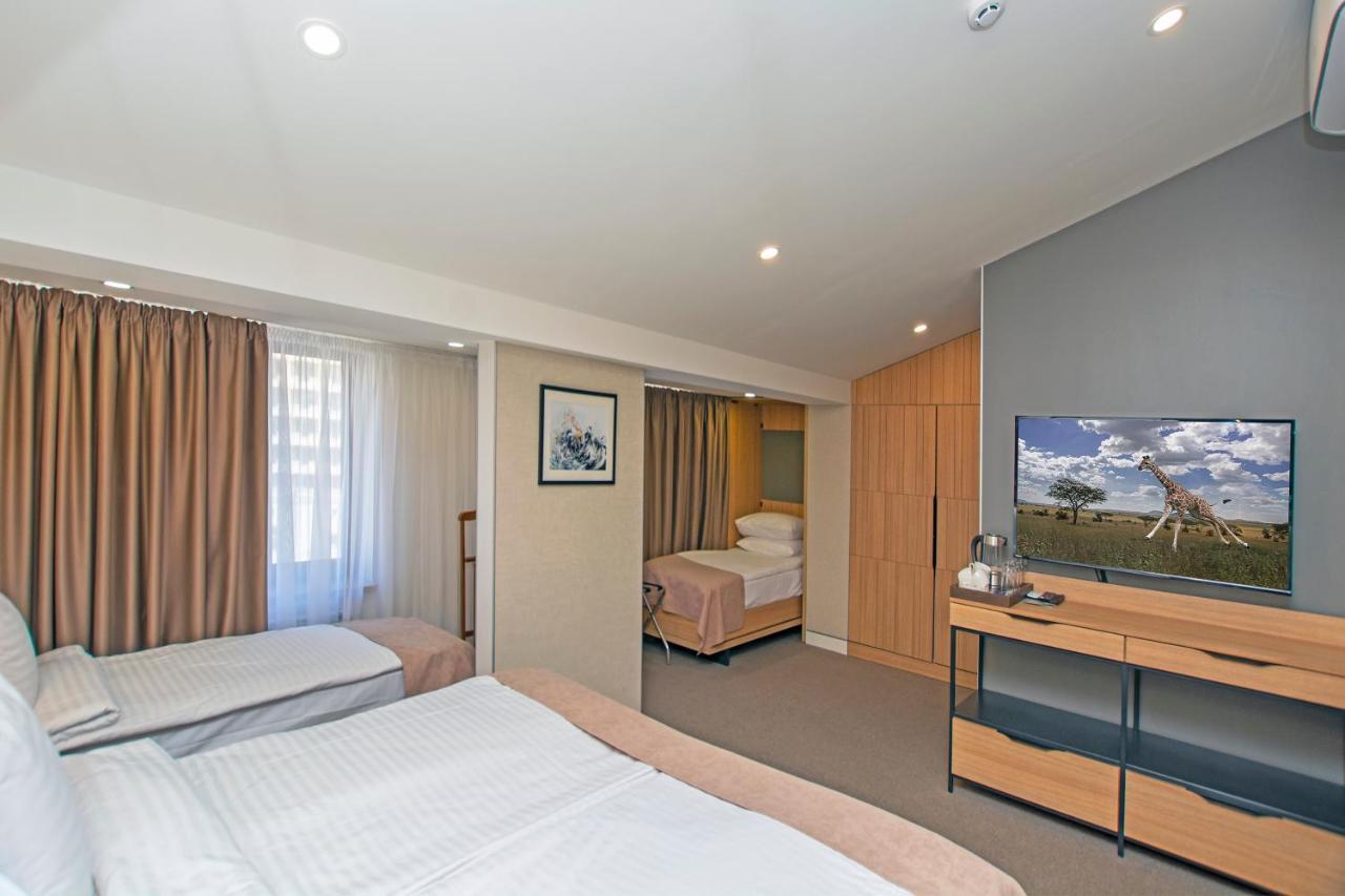 Cartez Hotel 예레반 외부 사진